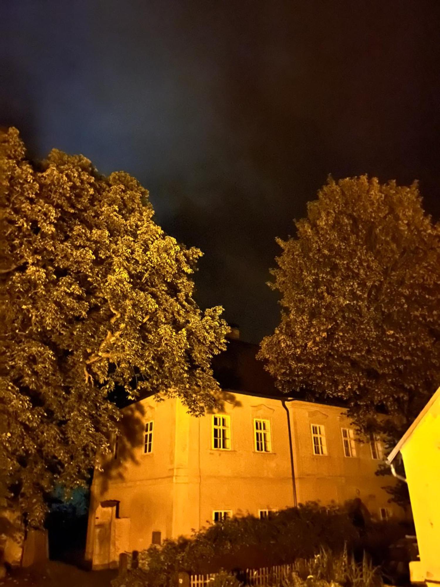 Bečov nad TeplouNa Nebi 187公寓式酒店 外观 照片